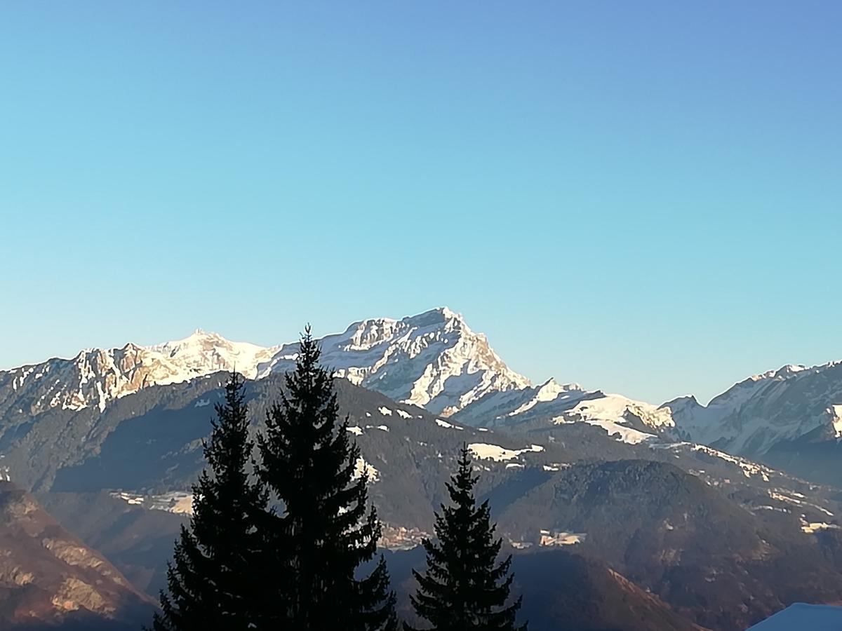 Romantic Chalet-Style Flat With Mountain View Torgon Екстериор снимка