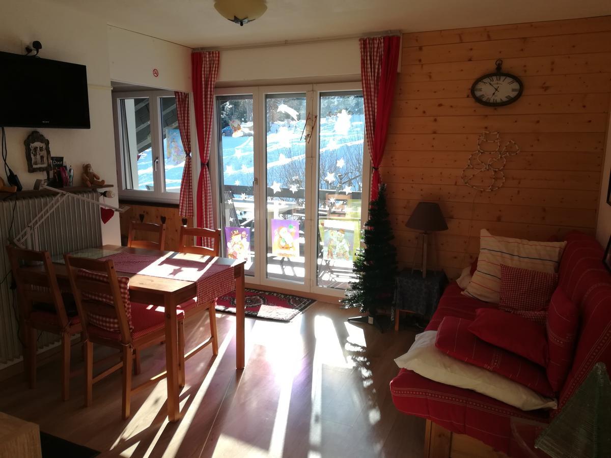 Romantic Chalet-Style Flat With Mountain View Torgon Екстериор снимка